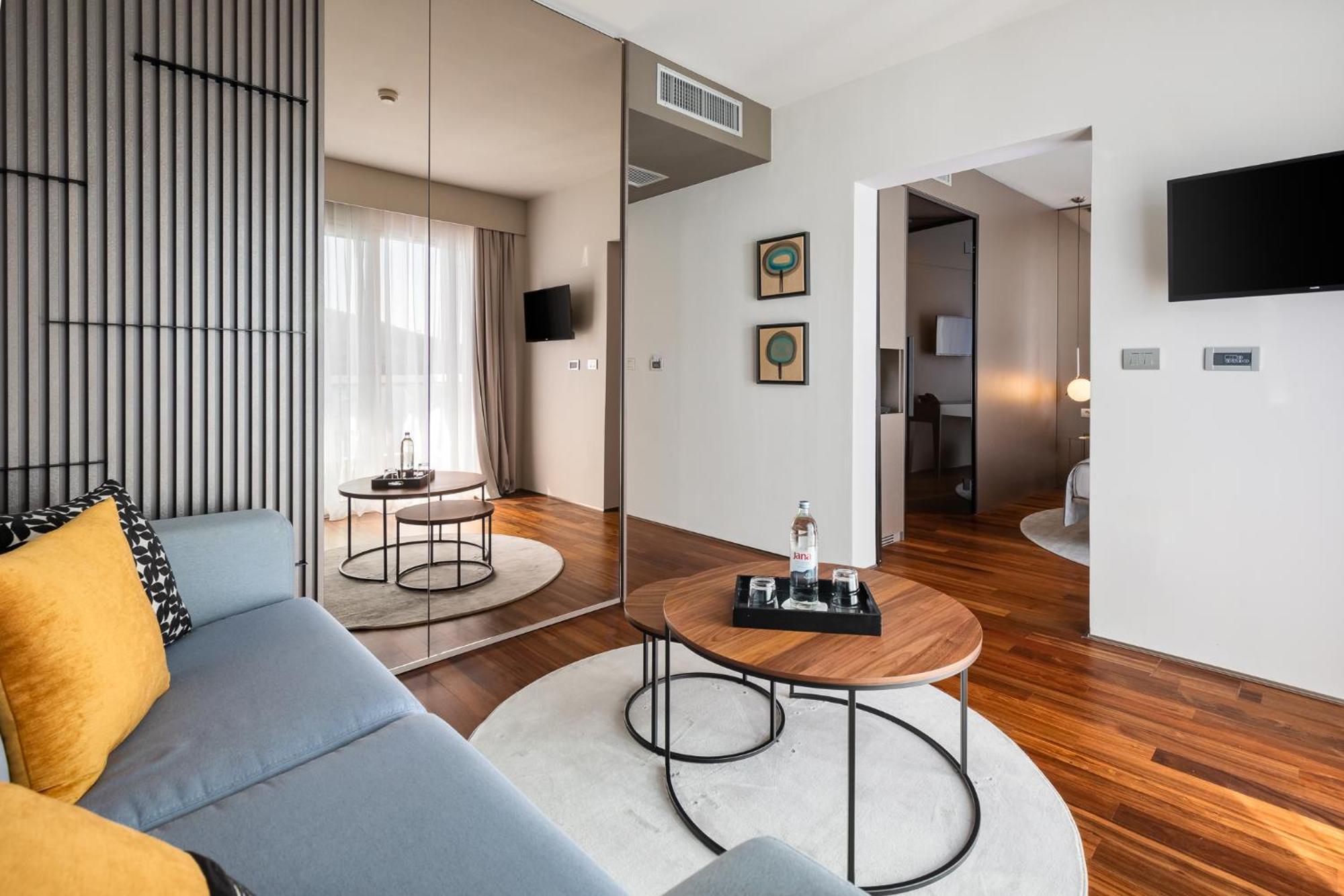 Boutique Hotel Adoral غاباس المظهر الخارجي الصورة