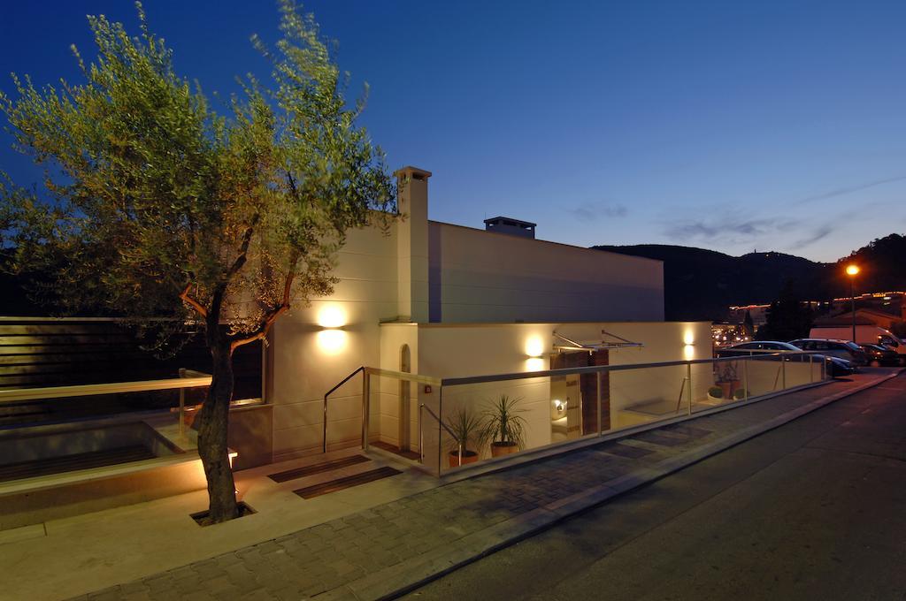 Boutique Hotel Adoral غاباس المظهر الخارجي الصورة