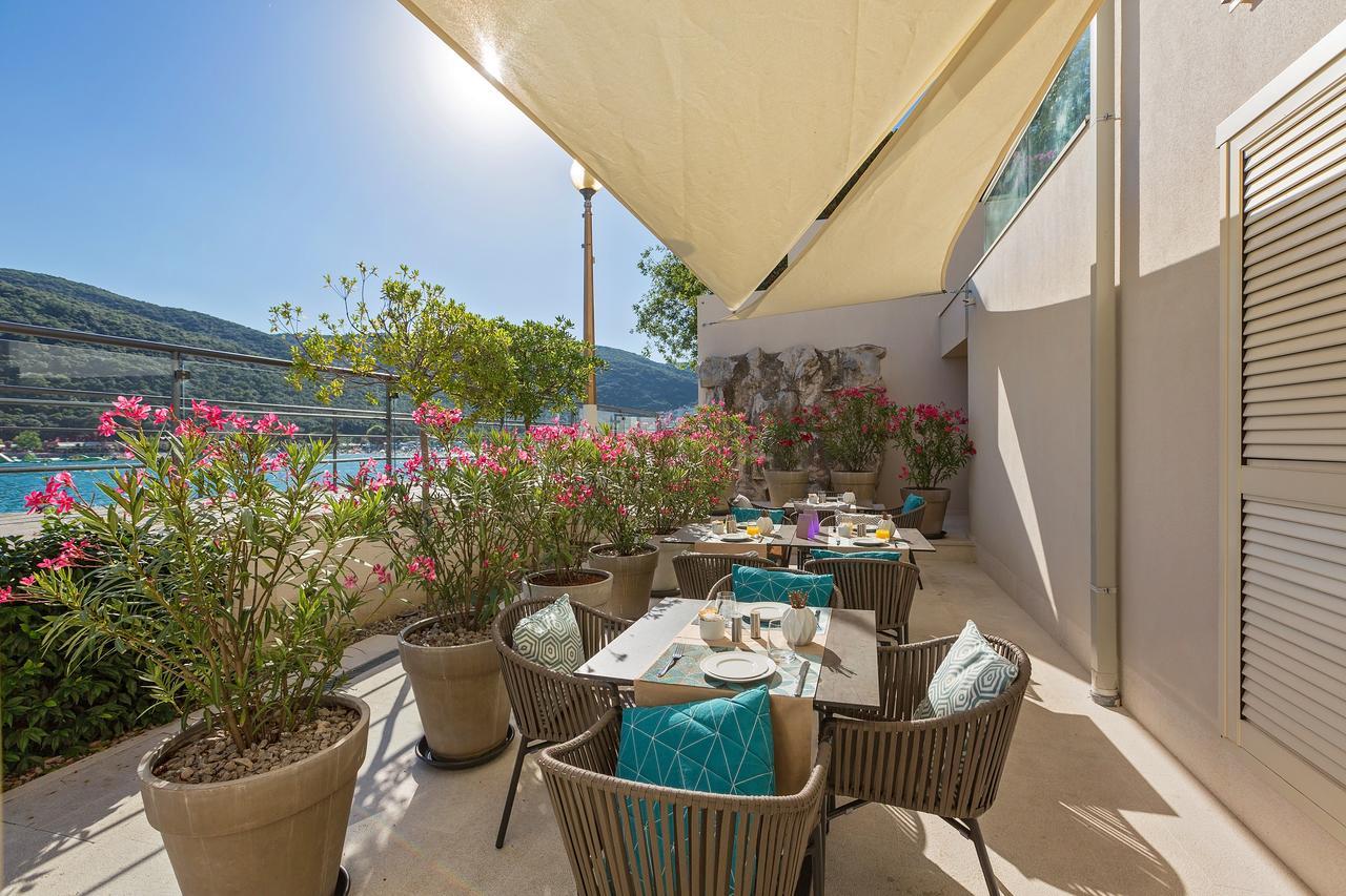 Boutique Hotel Adoral غاباس المظهر الخارجي الصورة